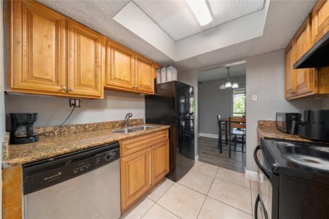Condominio en venta en Orlando, Florida, 2 dormitorios, 90.67 m2 № 2232088 - foto 8