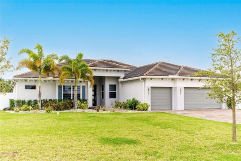 Casa en venta en Homestead, Florida, 4 dormitorios, 286.6 m2 № 2047896 - foto 2