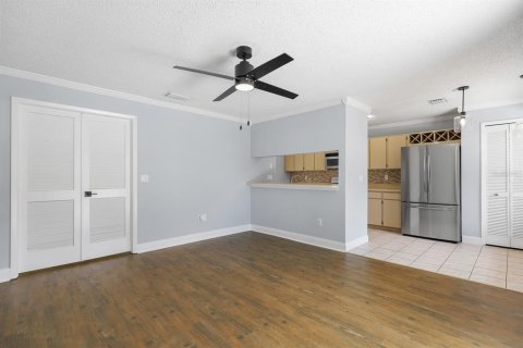 Villa ou maison à vendre à Brandon, Floride: 3 chambres, 160.63 m2 № 1658502 - photo 13