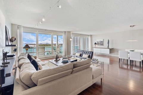 Condo in Fort Lauderdale, Florida, 2 bedrooms  № 2193778 - photo 5