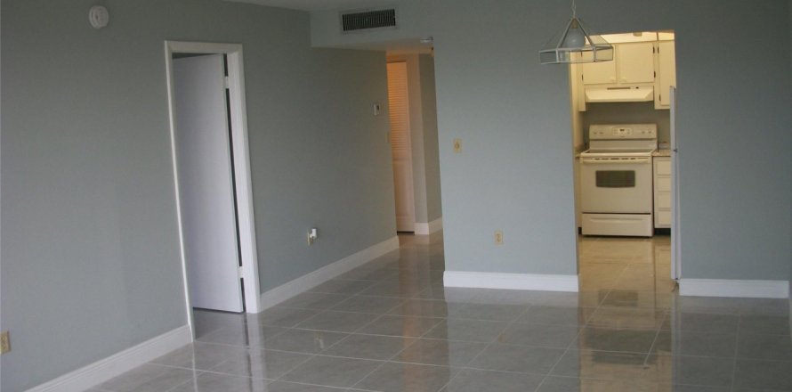 Condo à Pembroke Pines, Floride, 1 chambre № 1040665