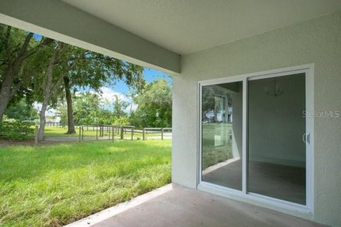 House in Summerfield, Florida 3 bedrooms, 167.22 sq.m. № 2379282 - photo 13
