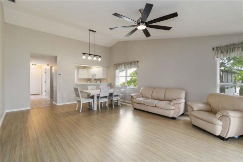 Condominio en alquiler en Venice, Florida, 2 dormitorios, 115.29 m2 № 1841722 - foto 12