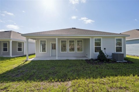 Villa ou maison à louer à Kissimmee, Floride: 3 chambres, 174.84 m2 № 2215988 - photo 12