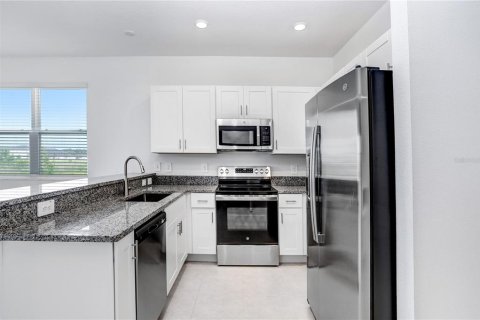 Touwnhouse à vendre à San Antonio, Floride: 3 chambres, 166.02 m2 № 1874102 - photo 9