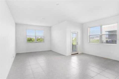 Touwnhouse à vendre à San Antonio, Floride: 3 chambres, 166.02 m2 № 1874102 - photo 11