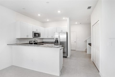 Touwnhouse à vendre à San Antonio, Floride: 3 chambres, 166.02 m2 № 1874102 - photo 10