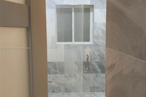 Купить виллу или дом в Пальметто-Бей, Флорида 3 спальни, 154.59м2, № 2042329 - фото 19