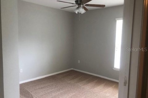 Condo in Tampa, Florida, 2 bedrooms № 2225918 - photo 17