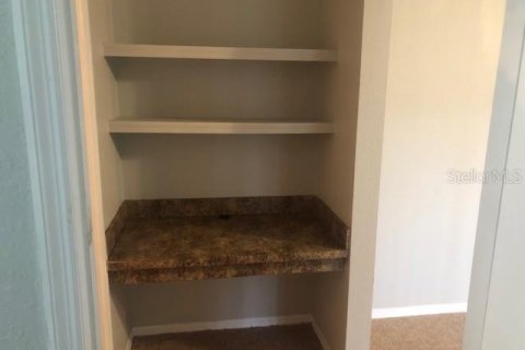Condo in Tampa, Florida, 2 bedrooms № 2225918 - photo 18