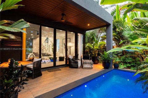 Купить кондоминиум в Майами, Флорида 4 спальни, 247.58м2, № 1932818 - фото 2