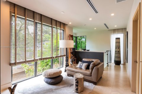 Купить кондоминиум в Майами, Флорида 4 спальни, 247.58м2, № 1932818 - фото 21