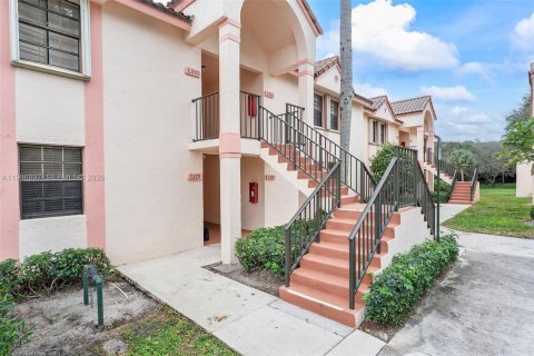 Apartment in Boca Raton, Florida 3 bedrooms, 109.44 sq.m. № 2058535 - photo 4