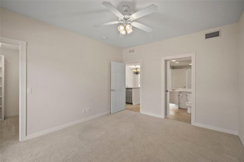 Townhouse in Sarasota, Florida 3 bedrooms, 171.5 sq.m. № 1537072 - photo 19