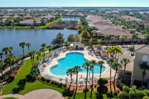 Townhouse in Sarasota, Florida 3 bedrooms, 171.5 sq.m. № 1537072 - photo 27