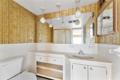 Copropriété à vendre à Lauderdale-by-the-Sea, Floride: 2 chambres, 93.09 m2 № 2007515 - photo 14