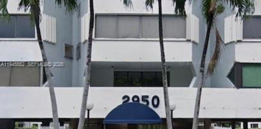 Condo à Miami, Floride, 2 chambres  № 2263033