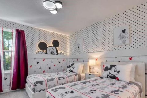 Adosado en venta en Kissimmee, Florida, 4 dormitorios, 196.21 m2 № 2102625 - foto 22