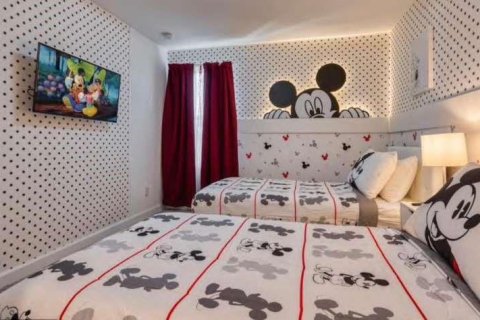 Adosado en venta en Kissimmee, Florida, 4 dormitorios, 196.21 m2 № 2102625 - foto 29