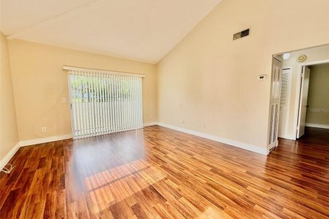 Condominio en alquiler en Clearwater, Florida, 2 dormitorios, 69.86 m2 № 1914068 - foto 4