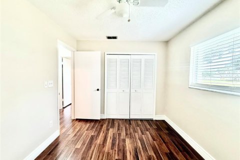 Condominio en alquiler en Clearwater, Florida, 2 dormitorios, 69.86 m2 № 1914068 - foto 13