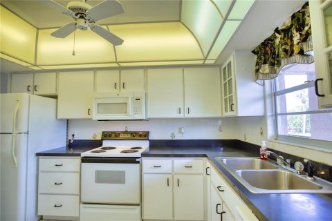 Condominio en alquiler en Venice, Florida, 2 dormitorios, 80.27 m2 № 1906804 - foto 8