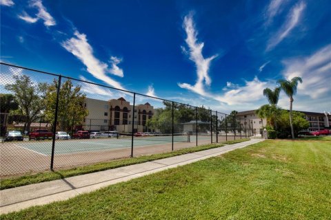 Condominio en alquiler en Venice, Florida, 2 dormitorios, 80.27 m2 № 1906804 - foto 3