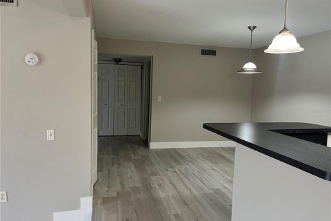 Condo in Altamonte Springs, Florida, 2 bedrooms  № 1817441 - photo 7