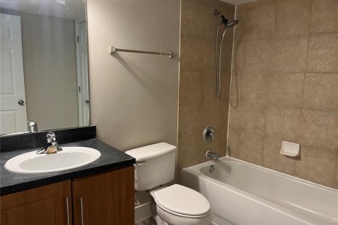 Condo in Altamonte Springs, Florida, 2 bedrooms  № 1817441 - photo 10