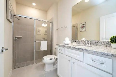 Townhouse in Davenport, Florida 5 bedrooms, 212.1 sq.m. № 1629651 - photo 19