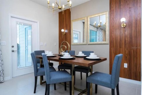 Townhouse in Davenport, Florida 5 bedrooms, 212.1 sq.m. № 1629651 - photo 7
