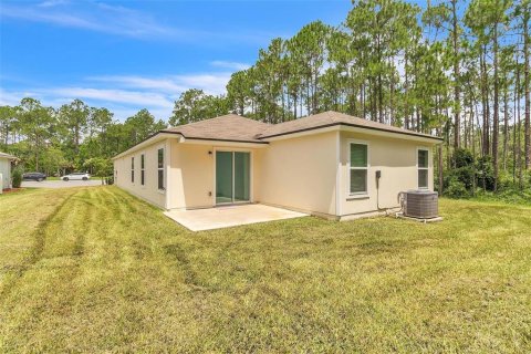 House in Bunnell, Florida 4 bedrooms, 179.49 sq.m. № 1852670 - photo 23