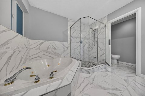 Casa en venta en Fort Lauderdale, Florida, 4 dormitorios, 214.33 m2 № 2055507 - foto 22