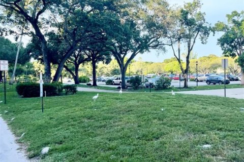 Купить кондоминиум в Лодерхилл, Флорида 2 спальни, 88.26м2, № 1985358 - фото 17