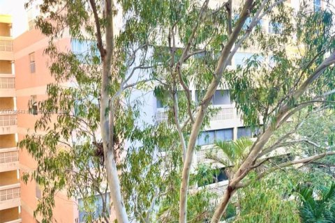 Купить кондоминиум в Лодерхилл, Флорида 2 спальни, 88.26м2, № 1985358 - фото 14