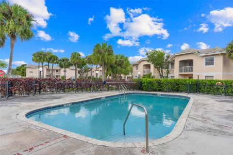 Copropriété à vendre à Coral Springs, Floride: 3 chambres, 117.06 m2 № 1860146 - photo 19