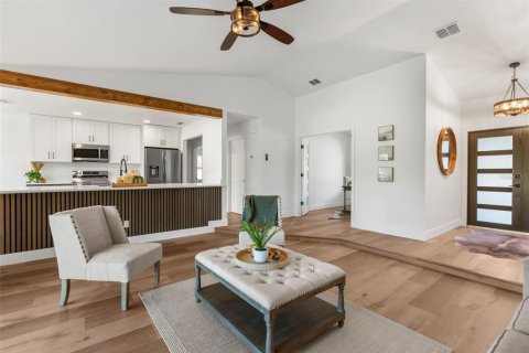 Casa en venta en Hudson, Florida, 3 dormitorios, 155.7 m2 № 1893819 - foto 5