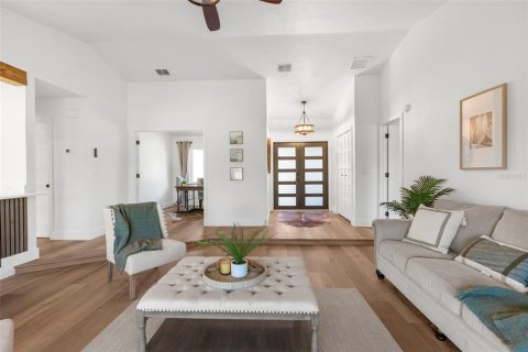 Casa en venta en Hudson, Florida, 3 dormitorios, 155.7 m2 № 1893819 - foto 7