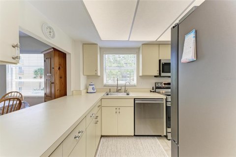 Condominio en venta en Sarasota, Florida, 2 dormitorios, 107.77 m2 № 2226251 - foto 21