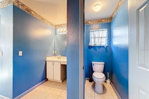 House in Kissimmee, Florida 3 bedrooms, 149.29 sq.m. № 1884614 - photo 15