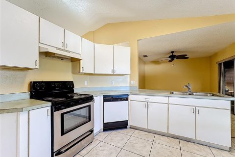 House in Kissimmee, Florida 3 bedrooms, 149.29 sq.m. № 1884614 - photo 7