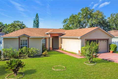 House in Kissimmee, Florida 3 bedrooms, 149.29 sq.m. № 1884614 - photo 1