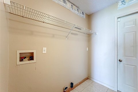 House in Kissimmee, Florida 3 bedrooms, 149.29 sq.m. № 1884614 - photo 24