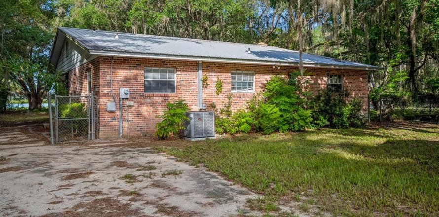 Villa ou maison à Keystone Heights, Floride 3 chambres, 148.64 m2 № 2199689