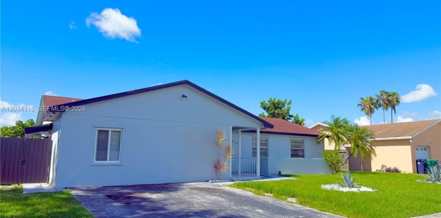 Villa ou maison à Homestead, Floride 3 chambres, 127.65 m2 № 2076212