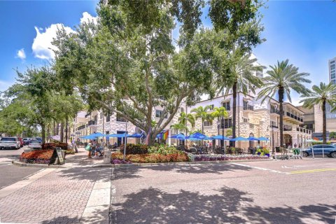 Condo in Saint Petersburg, Florida, 3 bedrooms  № 1808055 - photo 27