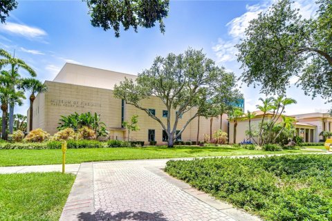 Condo in Saint Petersburg, Florida, 3 bedrooms  № 1808055 - photo 25