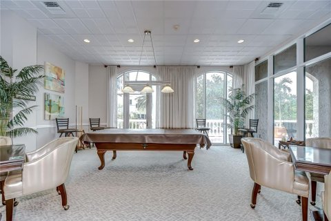 Condo in Saint Petersburg, Florida, 3 bedrooms  № 1808055 - photo 22