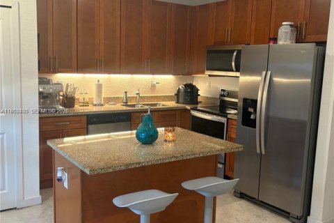 Adosado en alquiler en Homestead, Florida, 3 dormitorios, 135.92 m2 № 2006667 - foto 5