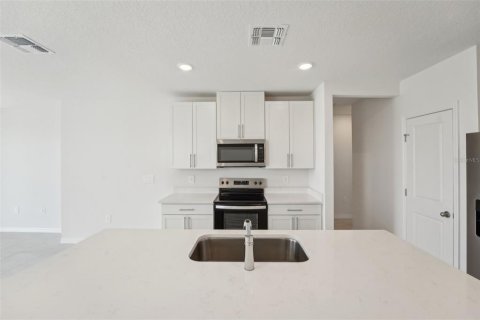 Villa ou maison à vendre à Bartow, Floride: 3 chambres, 117.89 m2 № 1609312 - photo 9